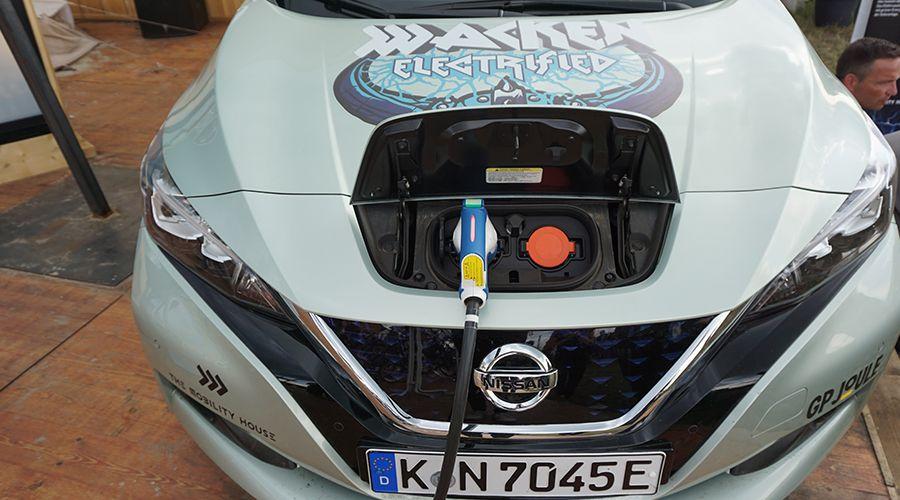 Nissan Leaf speichert Energie auf Wacken