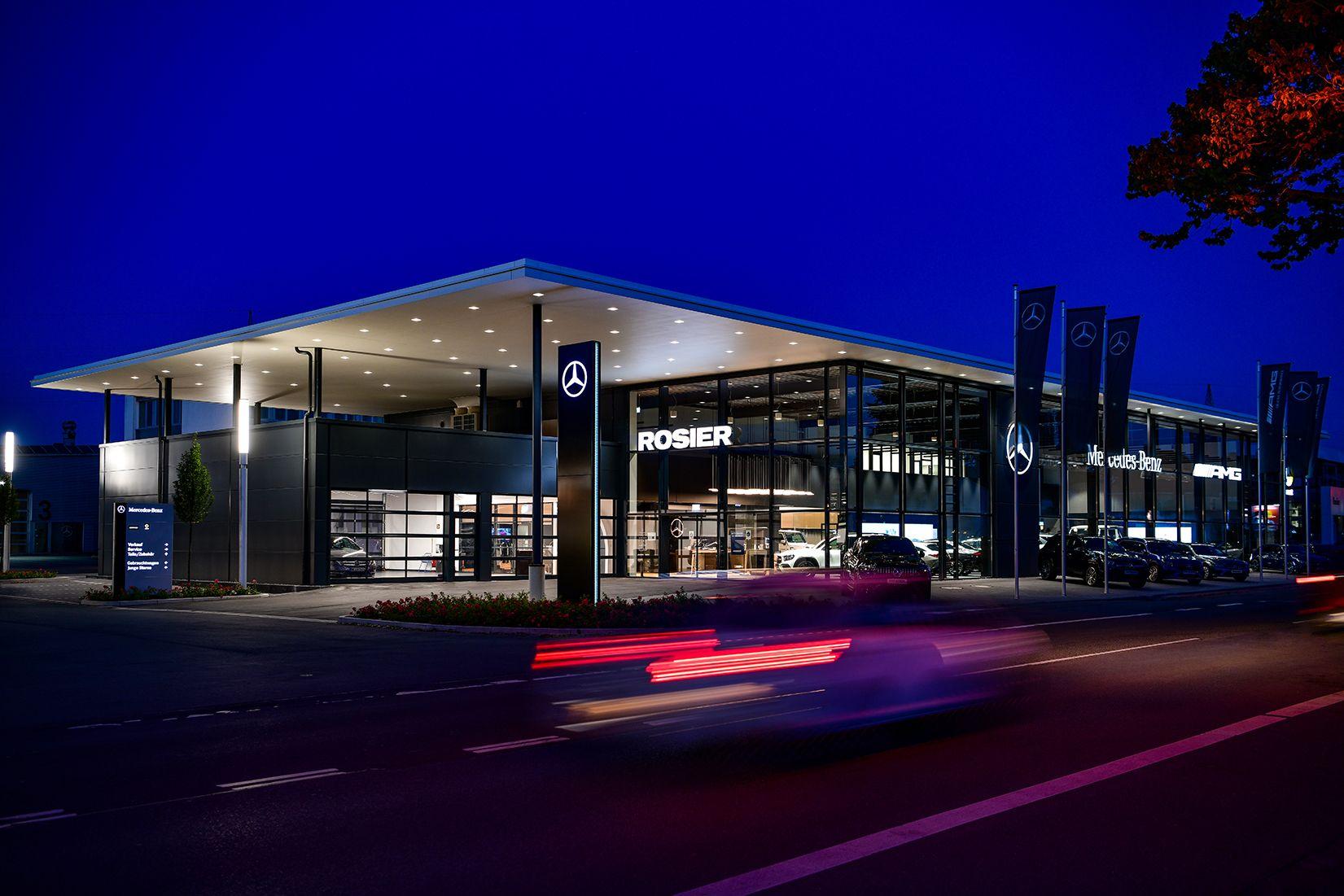 Standort Autohaus Rosier bei Nacht