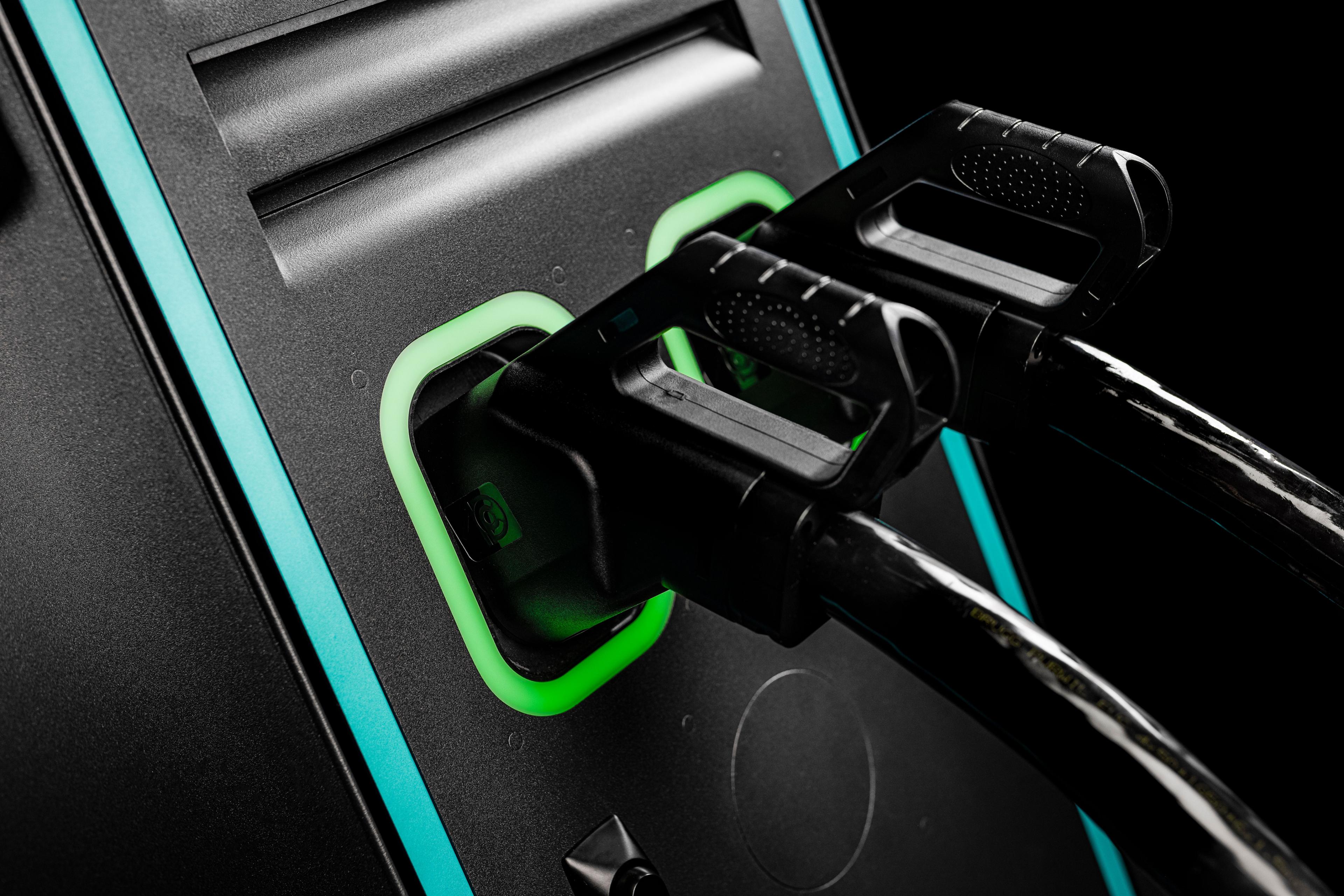 Alpitronic Hypercharger HYC150