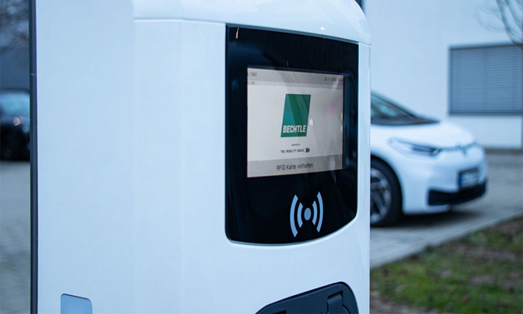 Bechtle, Kreor und The Mobility House bauen einen der größten Ladeparks für Elektro-Dienstwagen in Deutschland