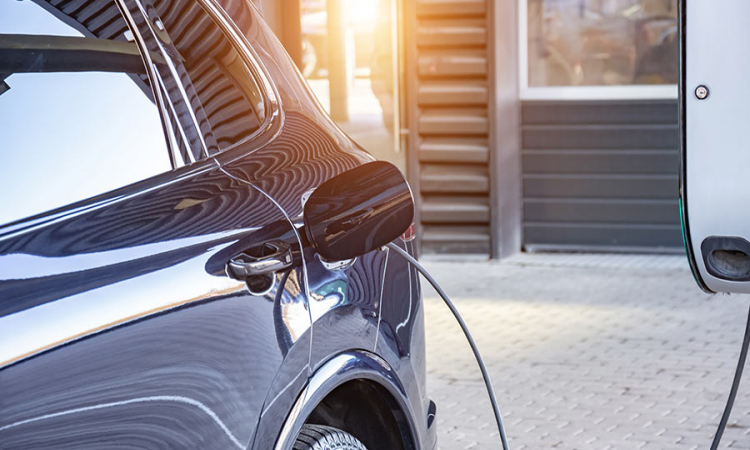 The Mobility House ermöglicht mit Polarstern ein Ökostrom-Komplettpaket für Elektroauto-Ladeinfrastruktur 