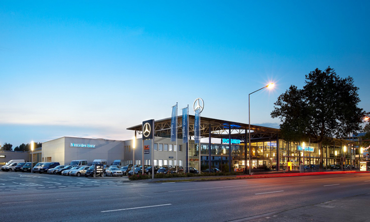 Wie man ein Autohaus für die e-mobile Zukunft ertüchtigt