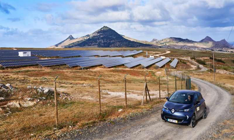 Intelligente Software von The Mobility House macht eine ganze Insel emissionsfrei