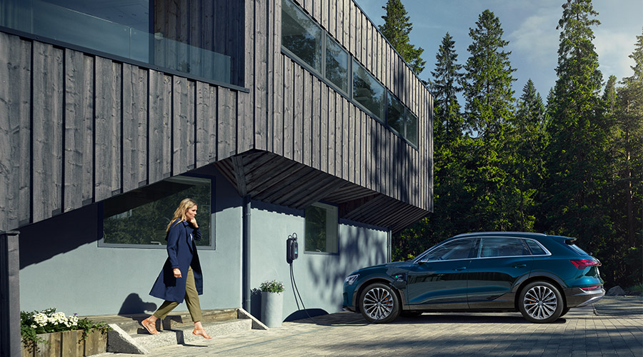 Kooperation zwischen und Audi und The Mobility House bietet dem Kunden alles aus einer Hand, Bildquelle: Shutterstock Kooperation zwischen und Audi und The Mobility House bietet dem Kunden alles aus einer Hand, Bildquelle: Shutterstock
