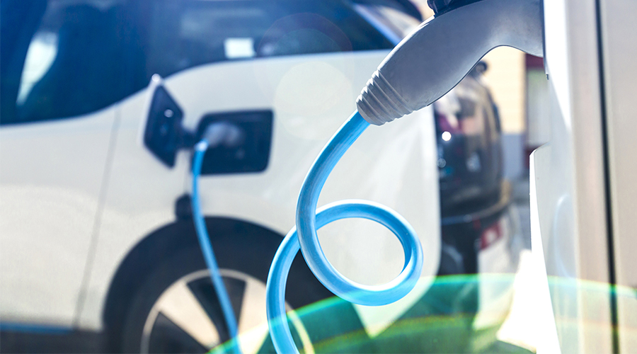 The Mobility House informiert zum Thema eichrechtskonformes Laden bei Unternehmen, Bildquelle: Shutterstock The Mobility House informiert zum Thema eichrechtskonformes Laden bei Unternehmen