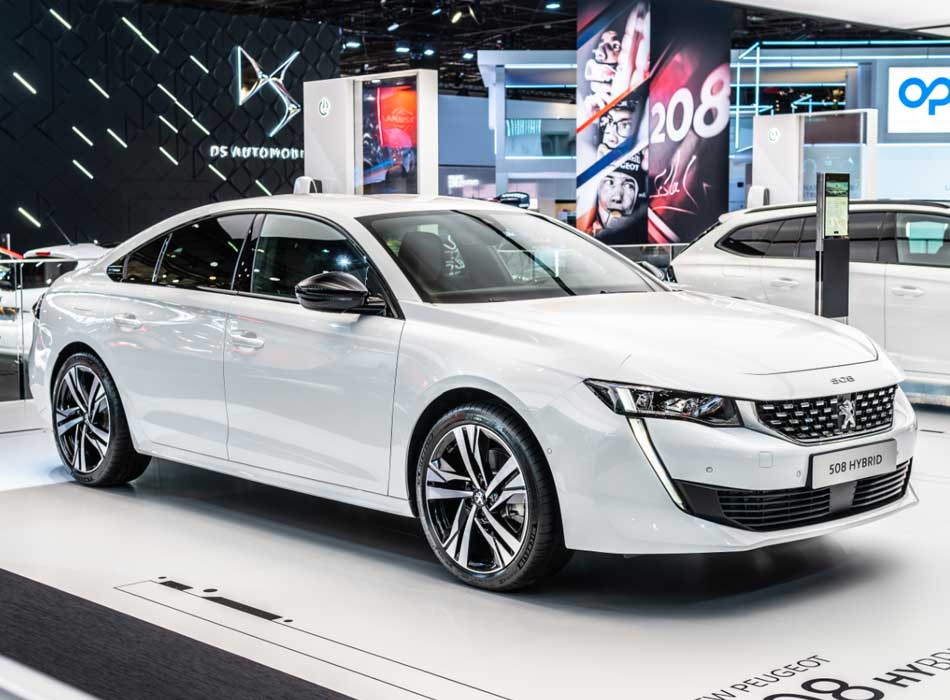Bild: Shutterstock Peugeot 508 Hybrid