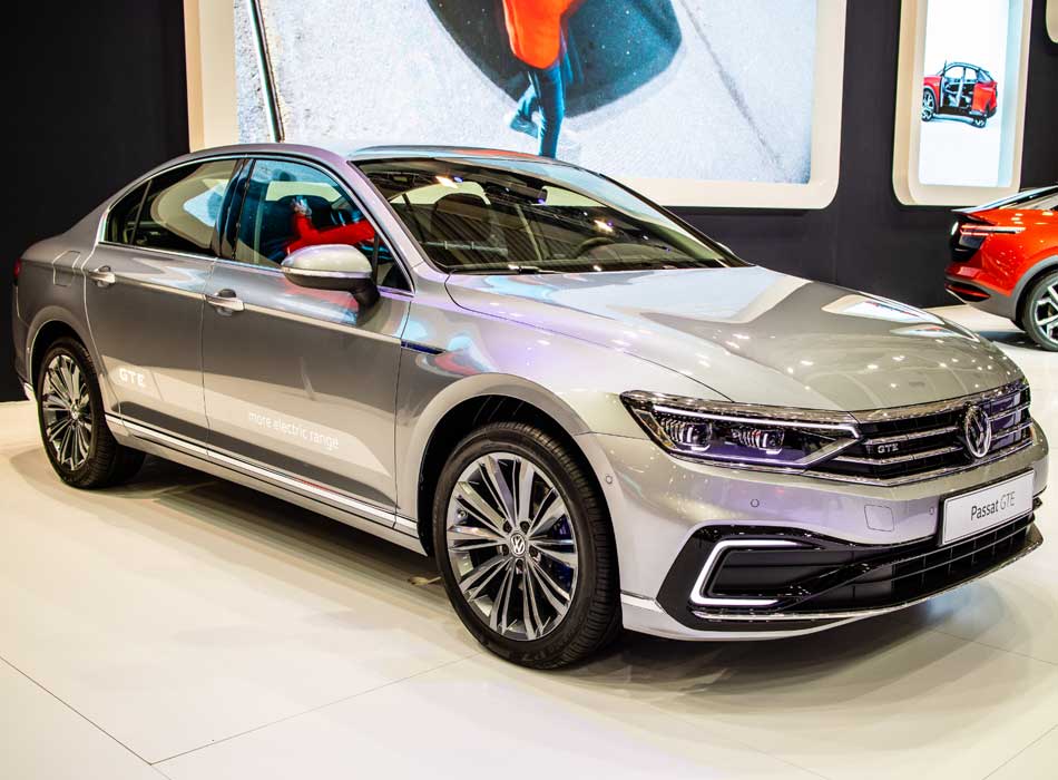 Bild: Shutterstock Volkswagen Passat GTE